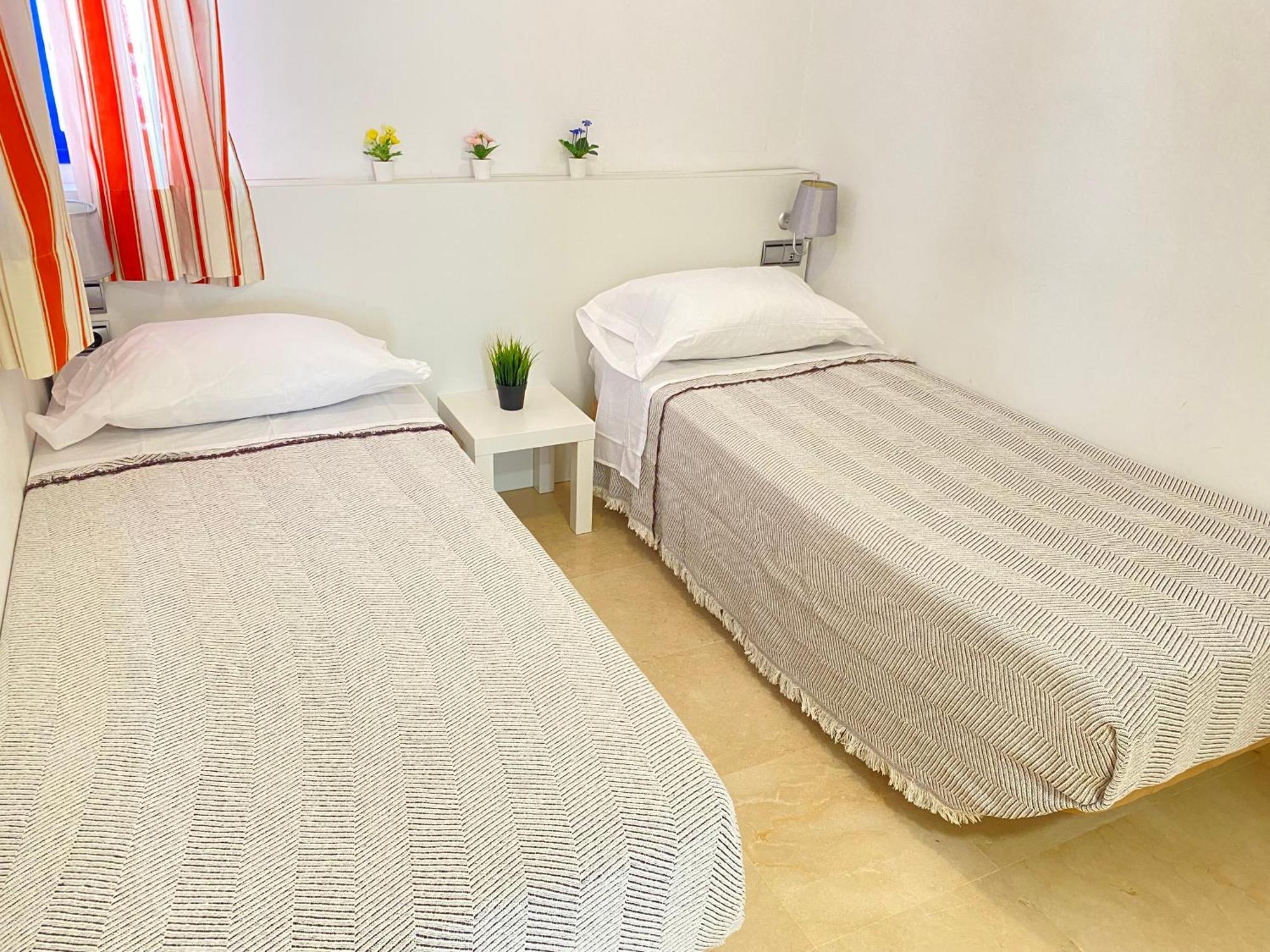 Apartamento Los Patos Piscina Parking Apartamento *